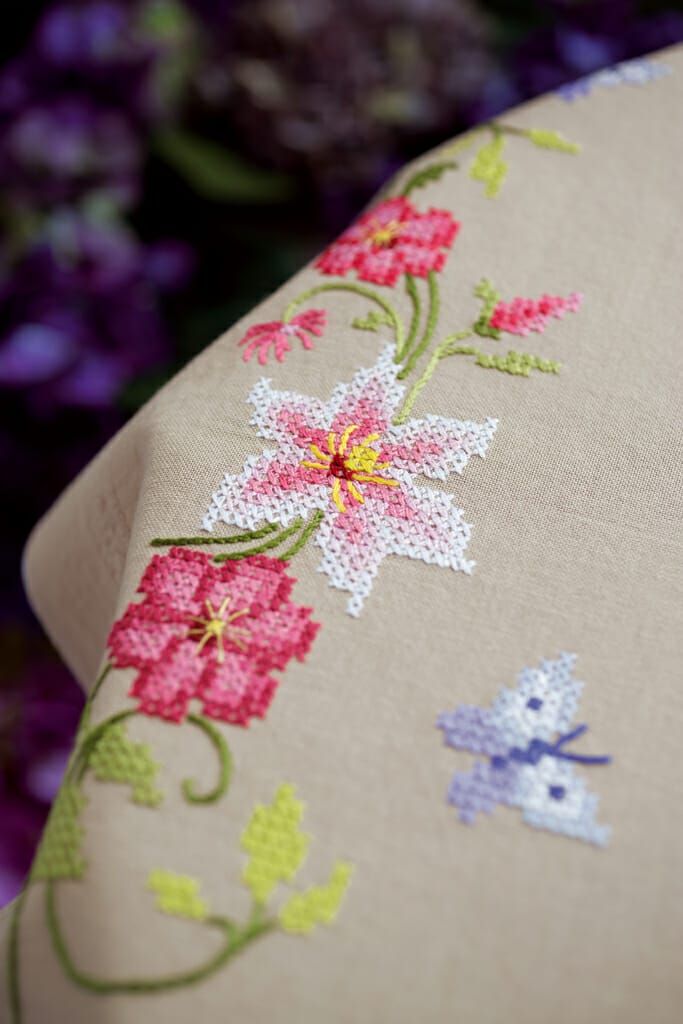 Bedruckte Deckenpackung rosa Blumen + Schmetterling